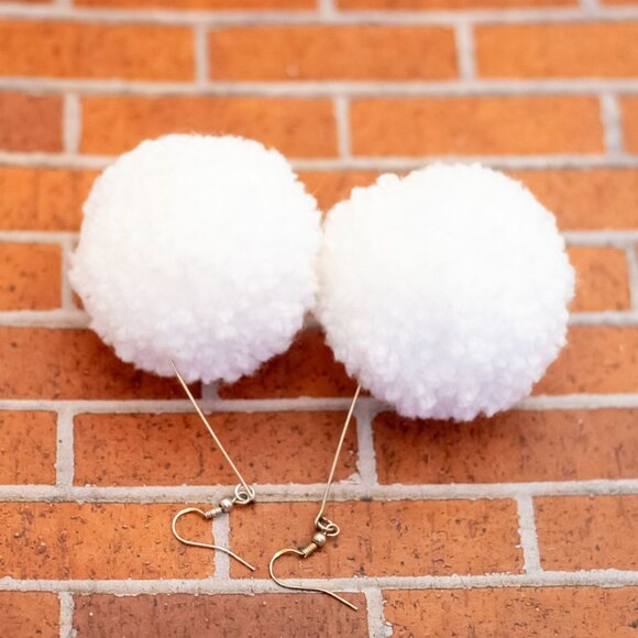 Vintage Fluffy White Pom Pom Sterling Silver Dangle Earrings - W30 - Picture 2 of 3